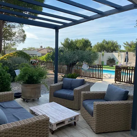 Les Oliviers Villa